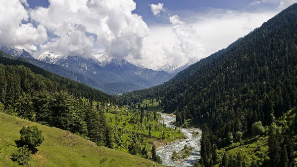 विशेष राज्य का दर्जा समाप्त हो गया..