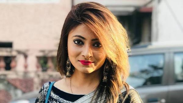 पेट्रोल पंप कर्मचारी बोले, झूठी हैं अभिनेत्री