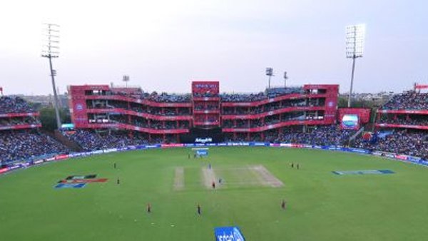 DDCA का बड़ा फैसला, दिल्ली के फिरोज शाह कोटला का नाम अब अरुण जेटली स्टेडियम होगा DDCA का बड़ा फैसला, दिल्ली के फिरोज शाह कोटला का नाम अब अरुण जेटली स्टेडियम होगा