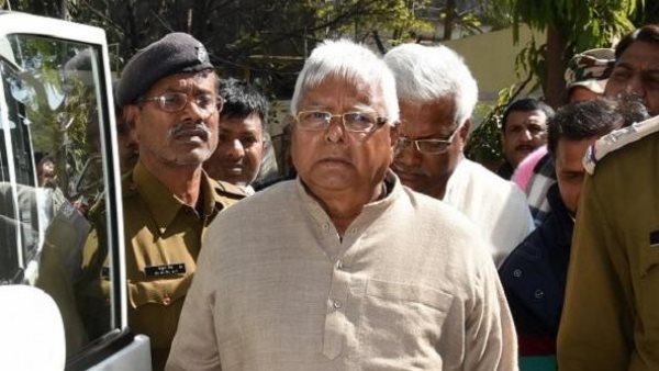 चारा घोटले में काट रहे हैं सजा