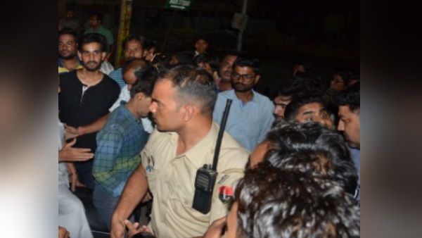 81 thousand rupees Looted from old man in Sikar 81 thousand rupees Looted from old man in Sikar