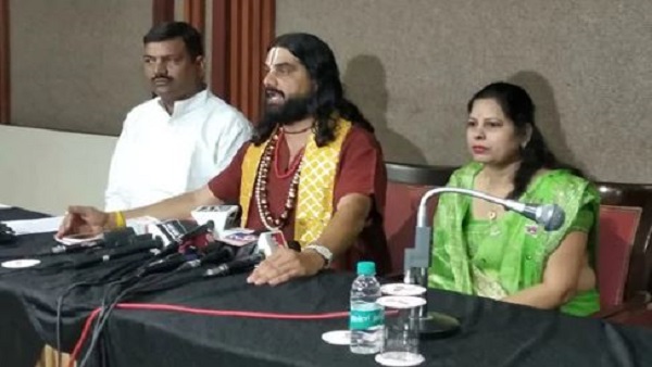 कांग्रेस के लिए किया था चुनाव में प्रचार