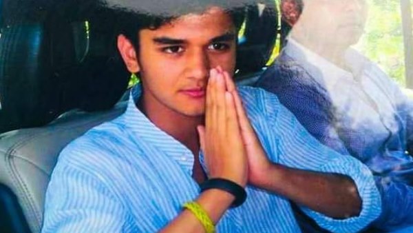 माता-पिता की तरह राजनीति में दिलचस्पी