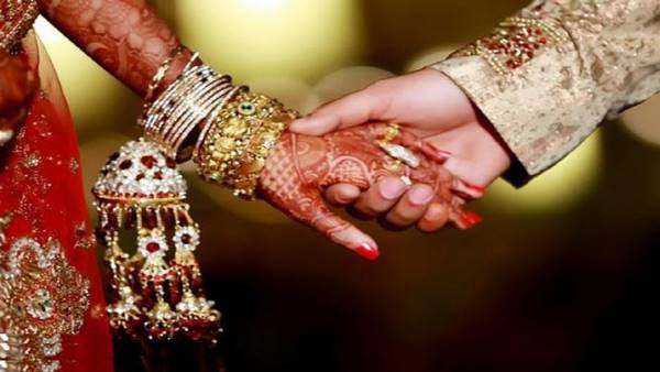 Delhi HC notice to govt on a PIL seeking common minimum age of marriage Delhi HC notice to govt on a PIL seeking common minimum age of marriage