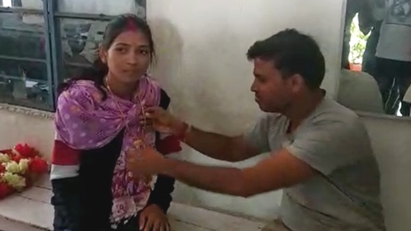 Love couple marriage in Police station of seoni madhya pradesh Love couple marriage in Police station of seoni madhya pradesh