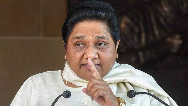 BSP Chief Mayawati Wishes PM Modi on his Birthday, Twitter Trolled her with this question BSP Chief Mayawati Wishes PM Modi on his Birthday, Twitter Trolled her with this question
