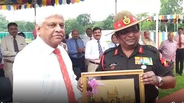 Indian Pakistan war hero RCL Jeep can see in mayo college ajmer Indian Pakistan war hero RCL Jeep can see in mayo college ajmer