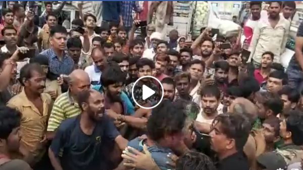 mob lynching in udaipur with transgender video goes viral in social media mob lynching in udaipur with transgender video goes viral in social media