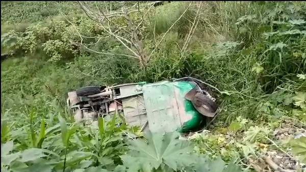 Tampo accident in moradabad due to bike stuntman Tampo accident in moradabad due to bike stuntman