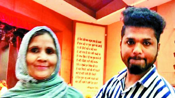 Mother donate kidney to son for save his Life in Bhopal MP Mother donate kidney to son for save his Life in Bhopal MP