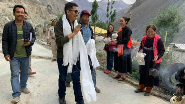 जब सांसद बने तो 9.81 लाख थी कुल संपत्ति