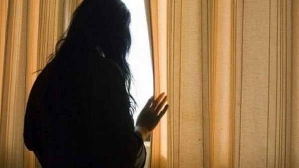 wife files complaint against husband for making her obscene video wife files complaint against husband for making her obscene video