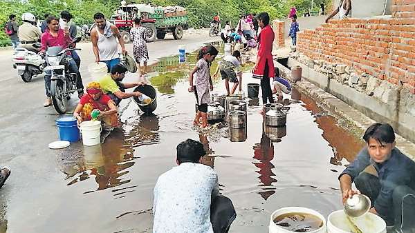 जयपुर में पलटा था तेल का टैंकर