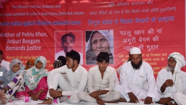 Rajasthan govt to reopen probe on Pehlu Khan Mob lynching Case Rajasthan govt to reopen probe on Pehlu Khan Mob lynching Case