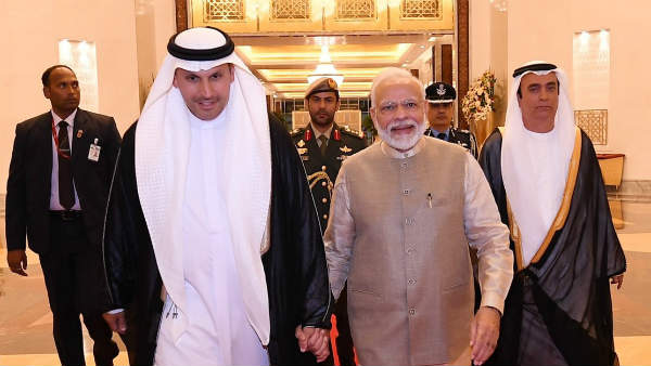 अब बहरीन और फ्रांस से होगी वापसी