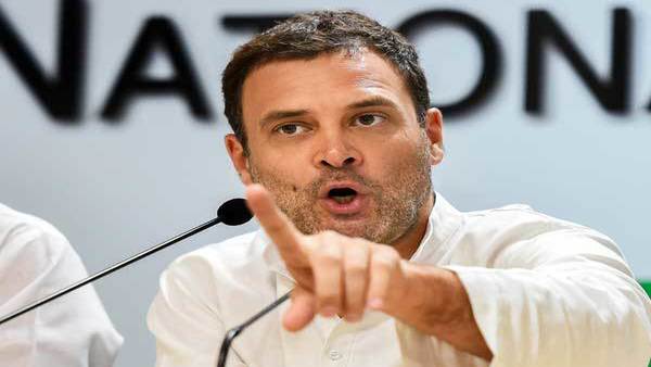 राहुल ने साधा निशाना