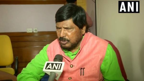 'आरक्षण पर बहस की जरूरत नहीं'