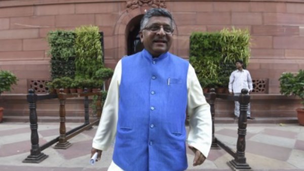 जीएसटी कम करने की मांग