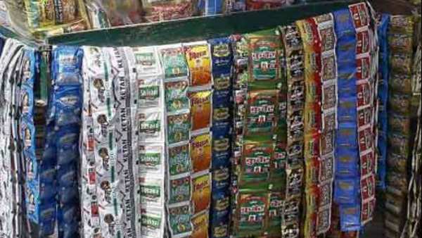 पान मसालों पर तत्काल प्रभाव से एक साल के लिए प्रतिबंध
