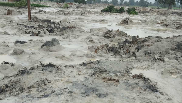 Ashpond broke in singrauli Ashpond broke in singrauli