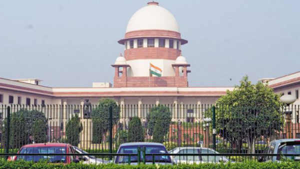 सुप्रीम कोर्ट ने दिल्ली ट्रांसफर किया उन्नाव केस, सीबीआई को 7 दिन में एक्सीडेंट की जांच पूरी करने का आदेश सुप्रीम कोर्ट ने दिल्ली ट्रांसफर किया उन्नाव केस, सीबीआई को 7 दिन में एक्सीडेंट की जांच पूरी करने का आदेश
