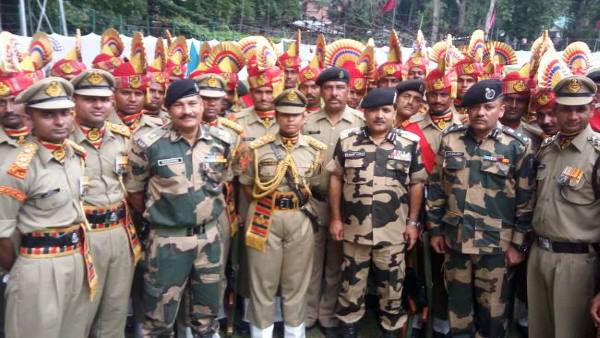 परिजन बनाना चाहते थे इंजीनियर