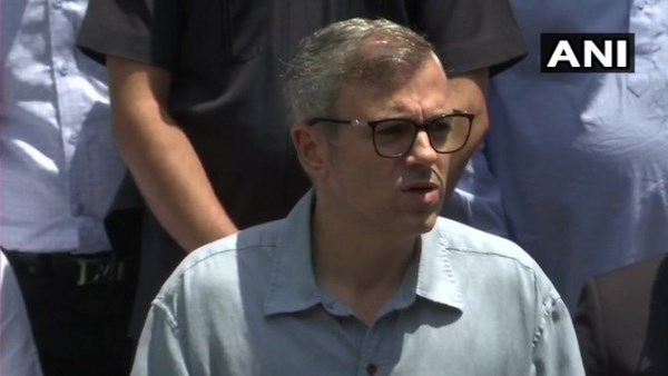 omar abdullah says governor donot know what is happening in jammu kashmir omar abdullah says governor donot know what is happening in jammu kashmir
