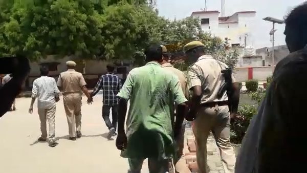 Chandauli police arrested three men in Disturbing communal harmony Chandauli police arrested three men in Disturbing communal harmony