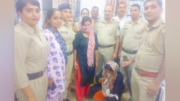 Himachal police busted racket in shimla, two women arrested Himachal police busted racket in shimla, two women arrested