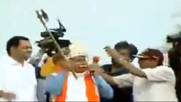 बीजेपी नेता ने मांगी माफी