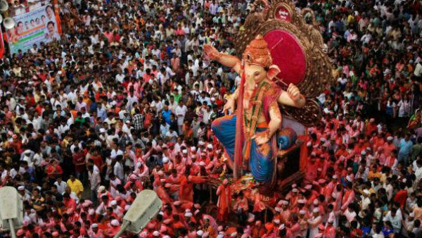 अधिकतर मरने वालों की उम्र 20 वर्ष के आस-पास