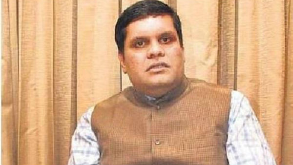 संबित पात्रा को किया चुप
