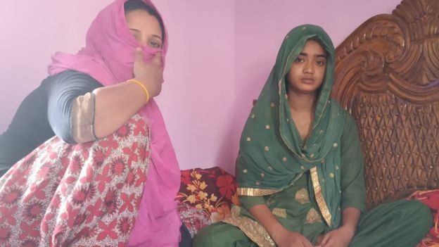 तबरेज़ की पत्नी शाइस्ता तबरेज़ की पत्नी शाइस्ता