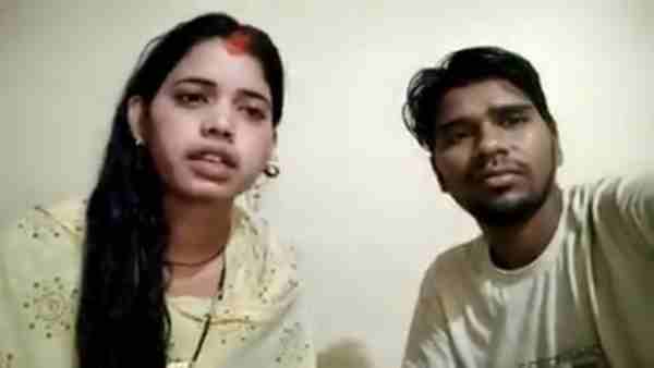 lover couple released video and sought security from police in agra lover couple released video and sought security from police in agra