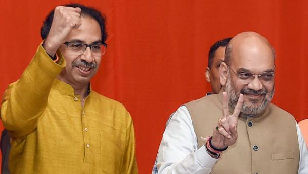 किसको कितनी सीटें?