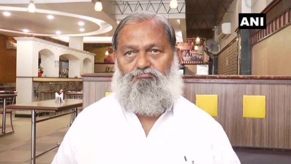 Haryana Minster Anil Vij target Congress and Robert Vadra Haryana Minster Anil Vij target Congress and Robert Vadra