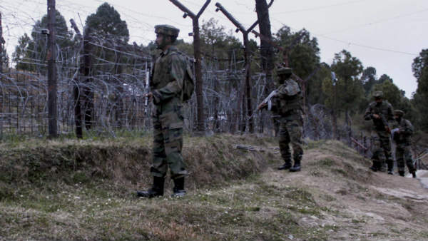 Pakistani SSG commandos seen in large numbers near LoC Pakistani SSG commandos seen in large numbers near LoC