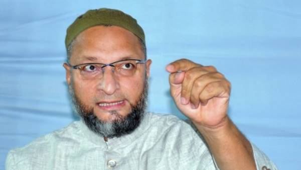 Asaduddin Owaisi tweet on hindi diwas, Indias much bigger than Hindi, Hindu and Hindutva Asaduddin Owaisi tweet on hindi diwas, Indias much bigger than Hindi, Hindu and Hindutva