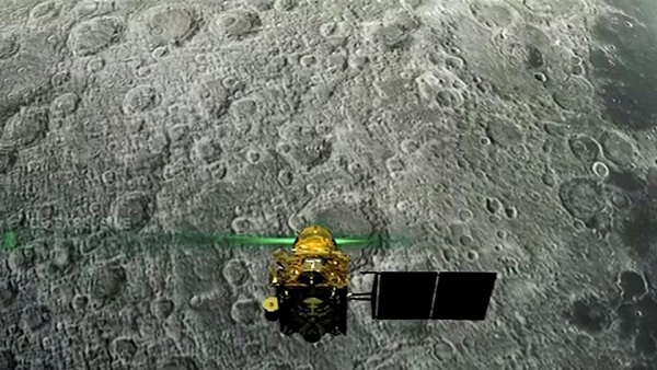 लैंडर से संपर्क टूटने के कारणों का अध्ययन कर रही कमेटी