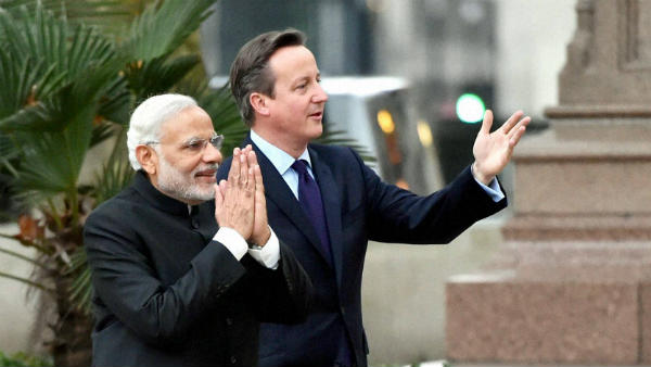 2015 में किया पीएम मोदी का स्वागत