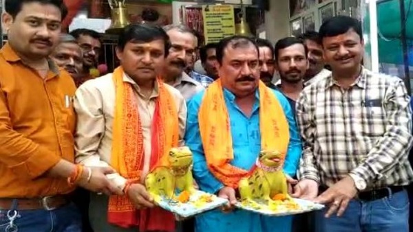 बारिश के लिए पहले कराई थी शादी