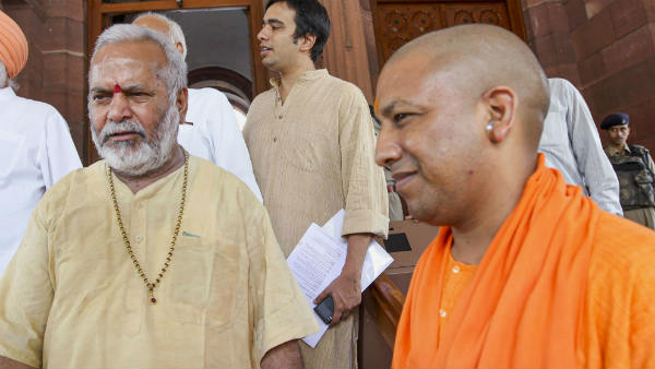 अब अखाड़ा परिषद कर सकता है कार्रवाई