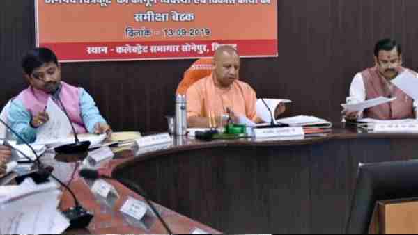 सीएमएस व सीएमओ किया स्थानांतरण
