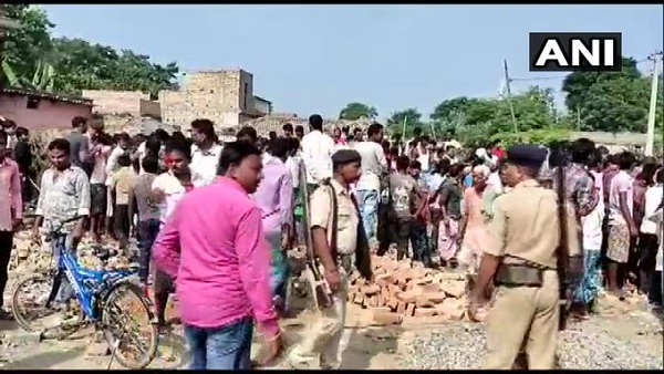 Bihar: One person died in an explosion in a house in Nautan area of Bettiah Bihar: One person died in an explosion in a house in Nautan area of Bettiah