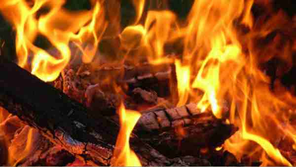 घर वालों ने किया था अंतिम संस्कार