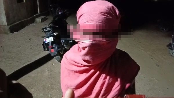 गांव से ऑटो में पहुंची शाहपुरा