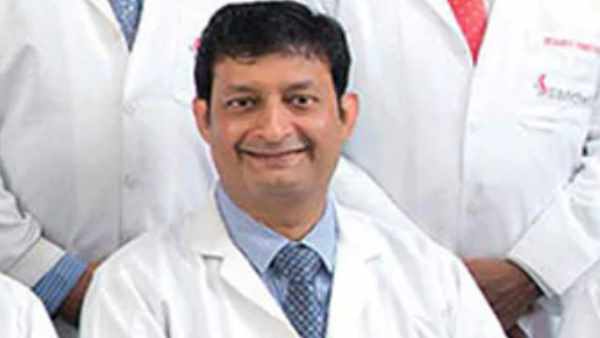maharashtra doctor chetan khurjekar died in road accident pune maharashtra doctor chetan khurjekar died in road accident pune