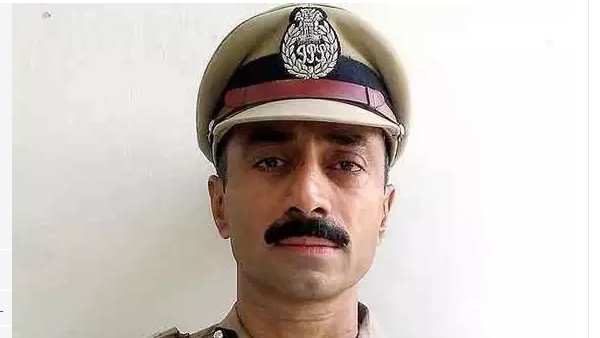 64 व्यक्तियों को दी गई सुरक्षा वापस ली गई थी