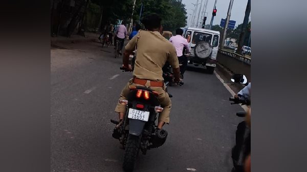 दोगुनी रक़म का प्रावधान मोटर वाहन की धारा-210 में