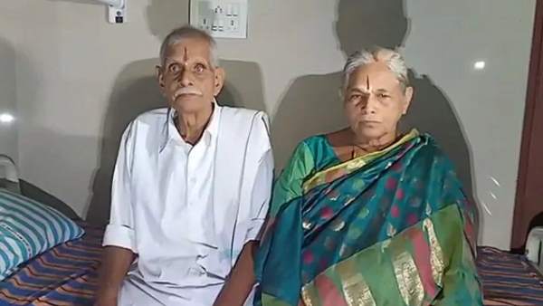 एक नहीं, दो बच्चों की मां बनी वृद्ध महिला